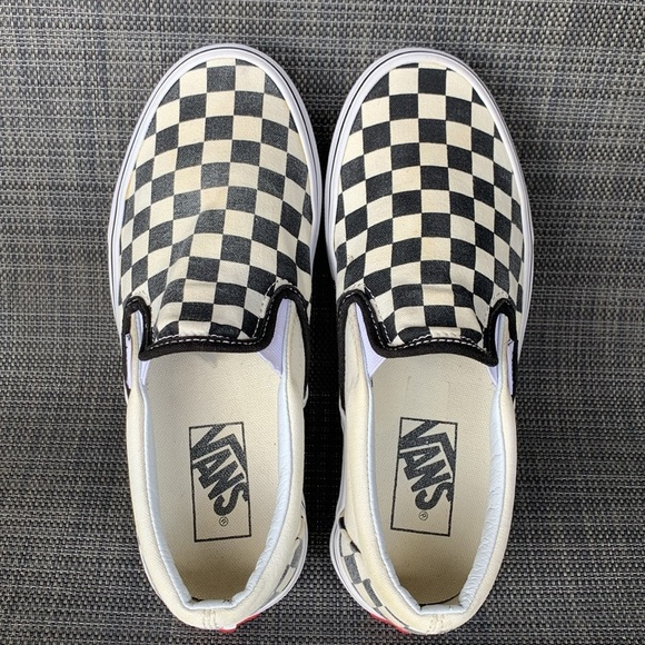 Vans Classic Slip On Checkerboard Black/Beige
Skate Shoes Men's 4.5 Women's 6 - Picture 11 of 13